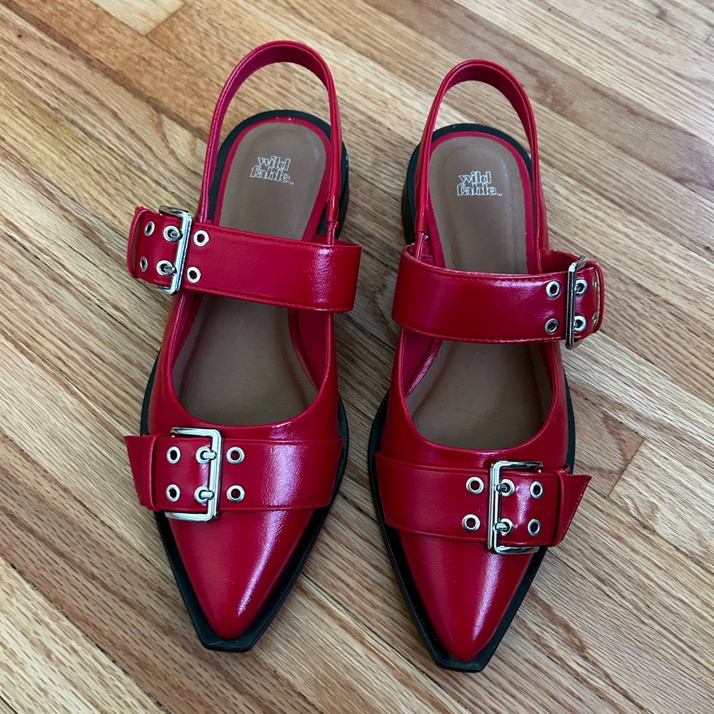 Wild Fable Red Flats
